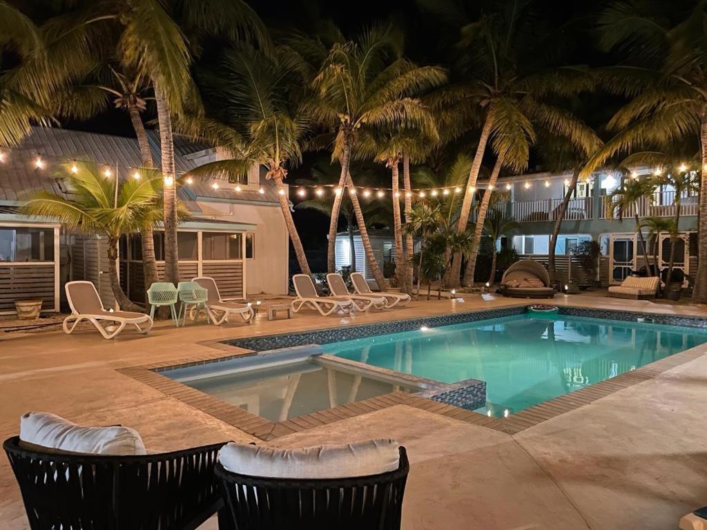 Island Club Turks & Grace Bay Place Buitenkant foto