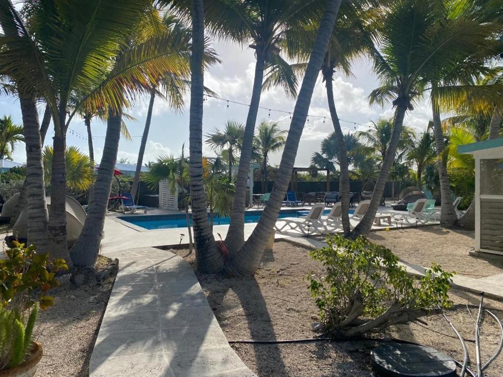 Island Club Turks & Grace Bay Place Buitenkant foto