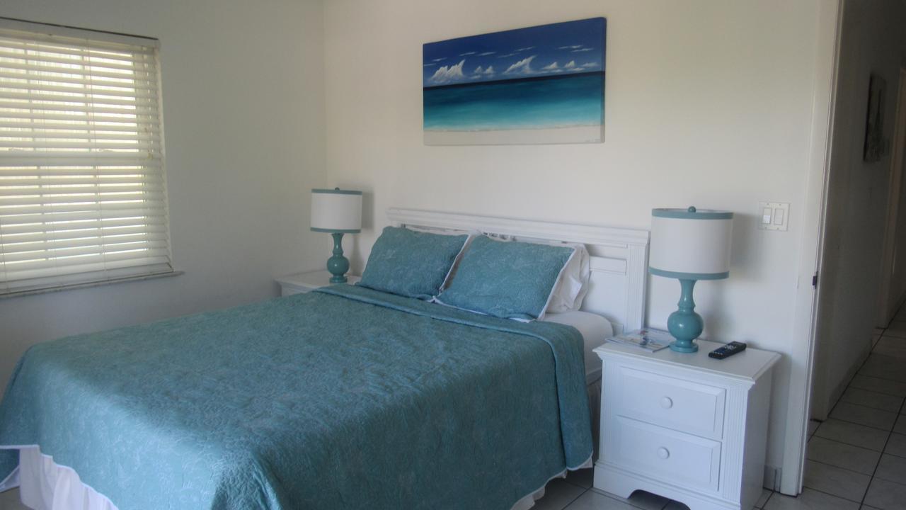 Island Club Turks & Grace Bay Place Buitenkant foto
